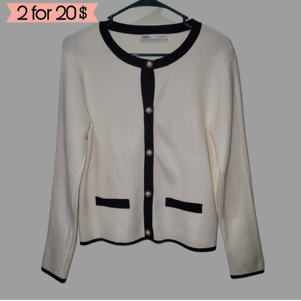 Zara | B&W Knit Pearl Button Scoop Neck Cardigan - M